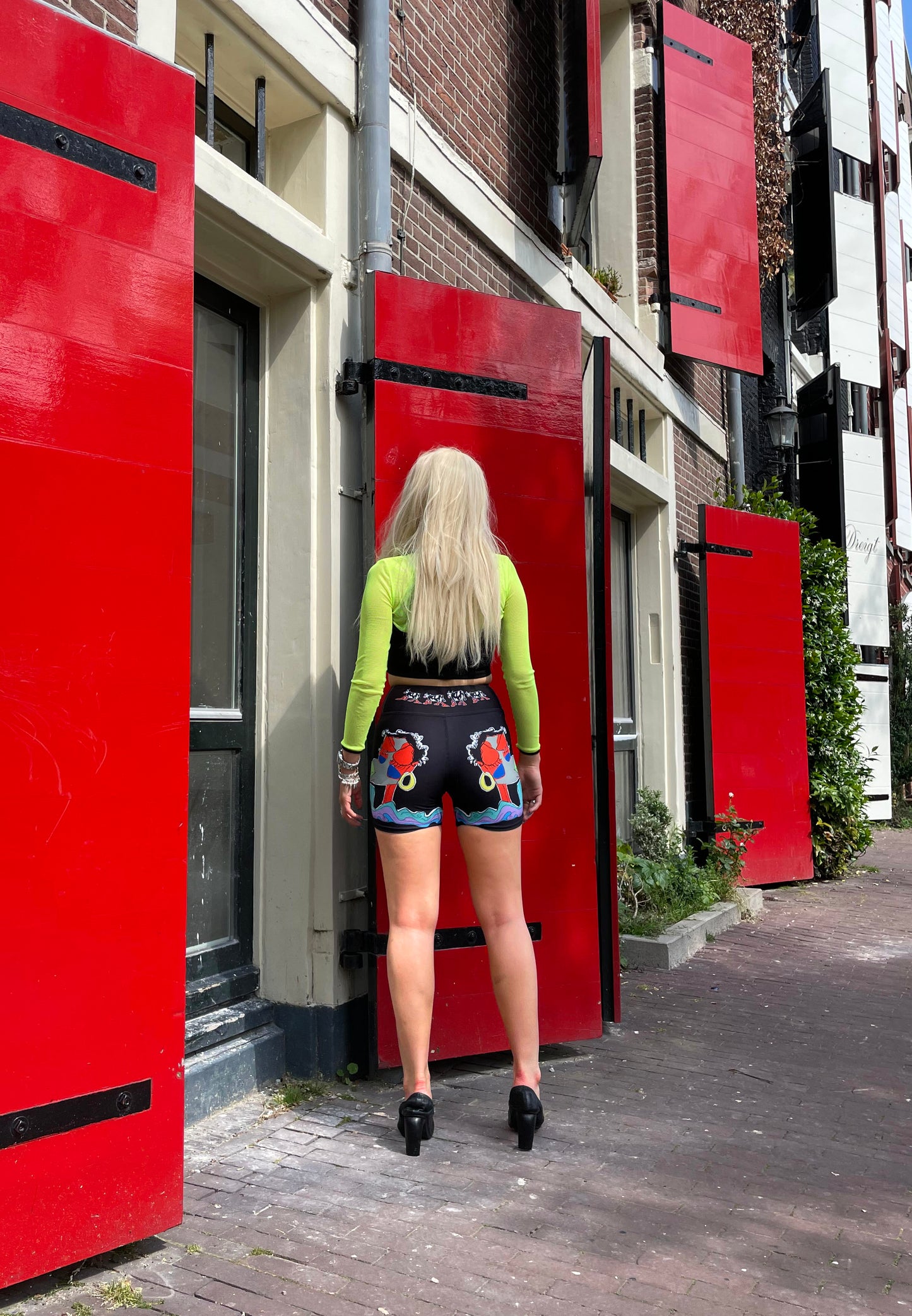 LOVE CYCLE SHORTS