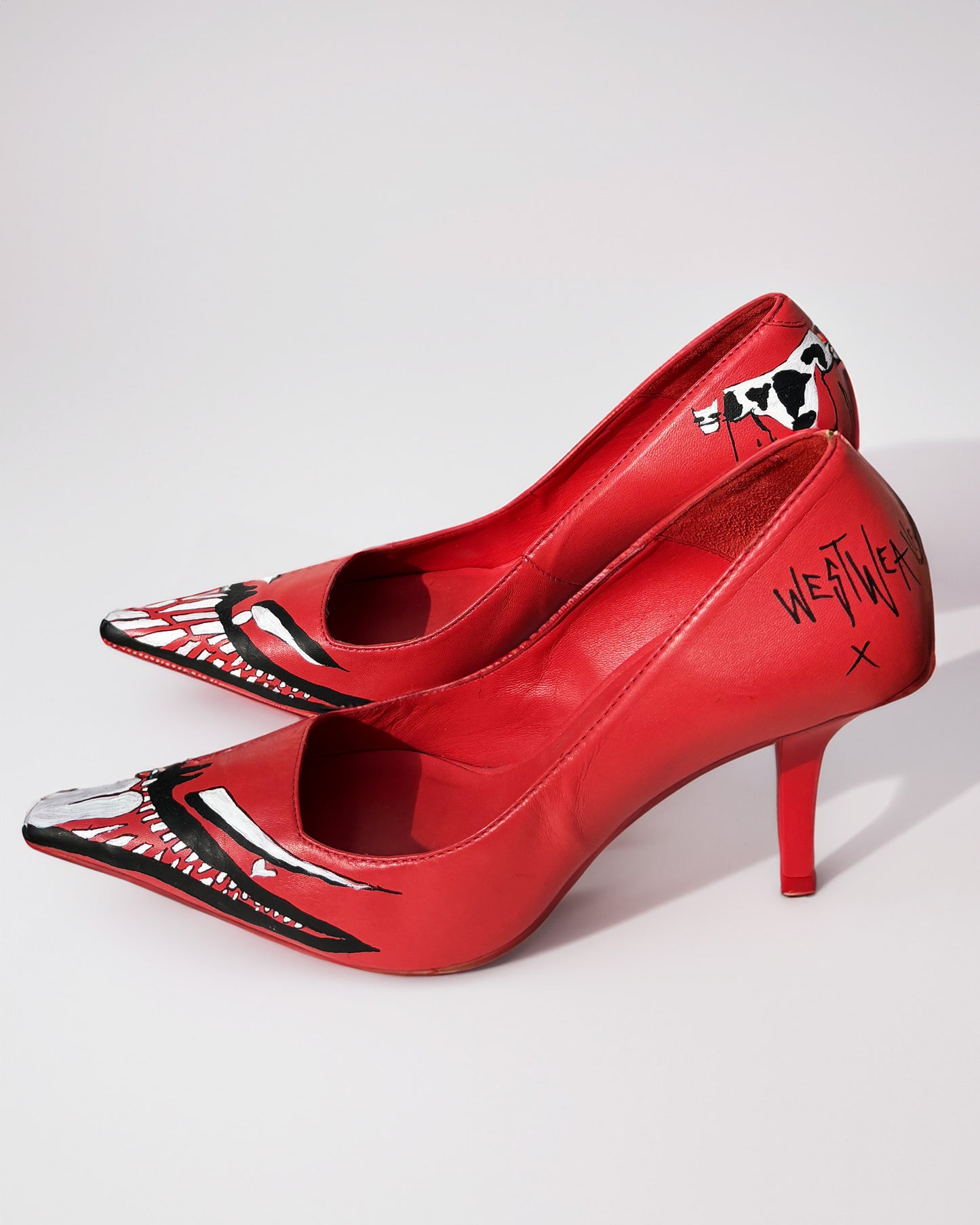 GRIN heels