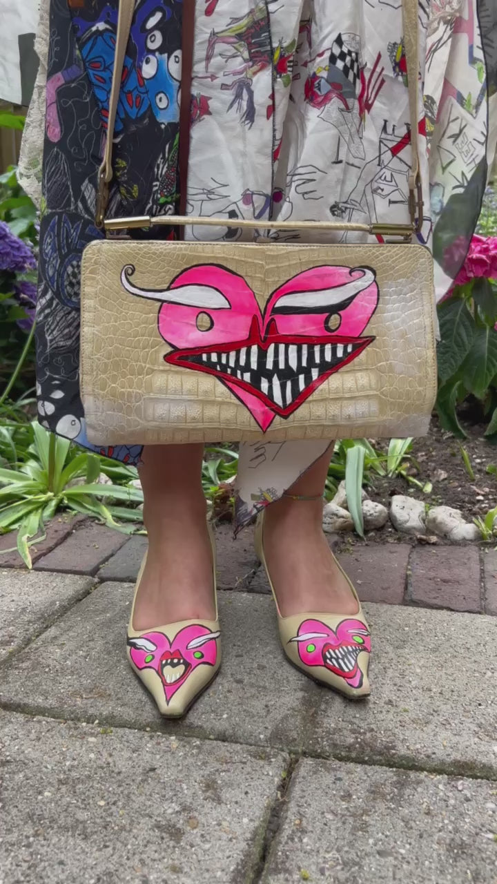 Pink lover clutch